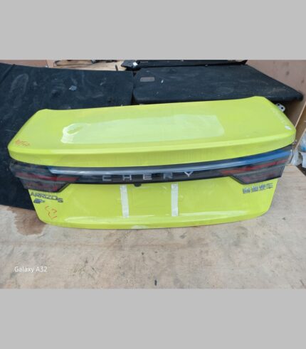 Крышка багажника зеленая Chery Arrizo 8 GT M1E Omoda S5 GT
